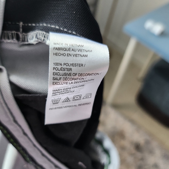 IZOD GOLF pants - Picture 6 of 8